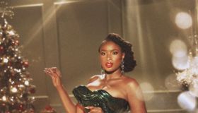 Jennifer Hudson's Debut Holiday Album 'Gift of Love'