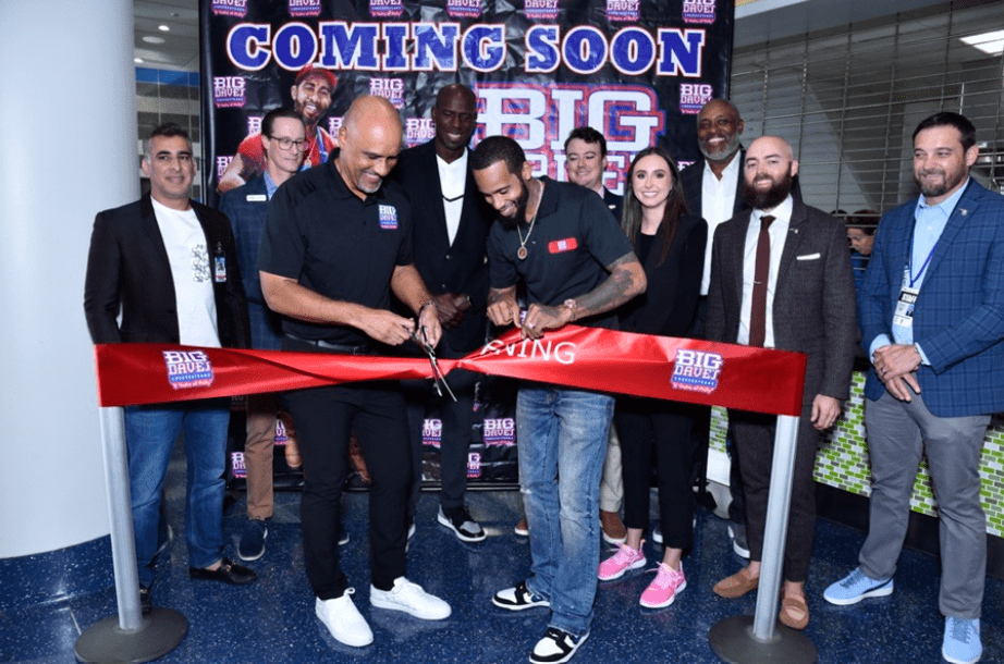 Big Dave's Cheesesteaks Kia Center Debut